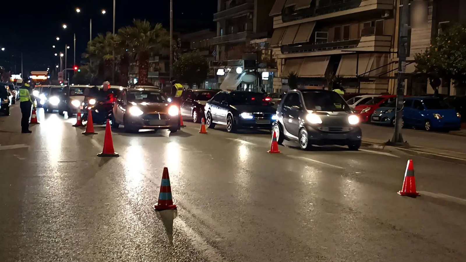 Αθήνα: 4.626 παραβάσεις σε 5 ημέρες - Συλλήψεις 20 οδηγών 
